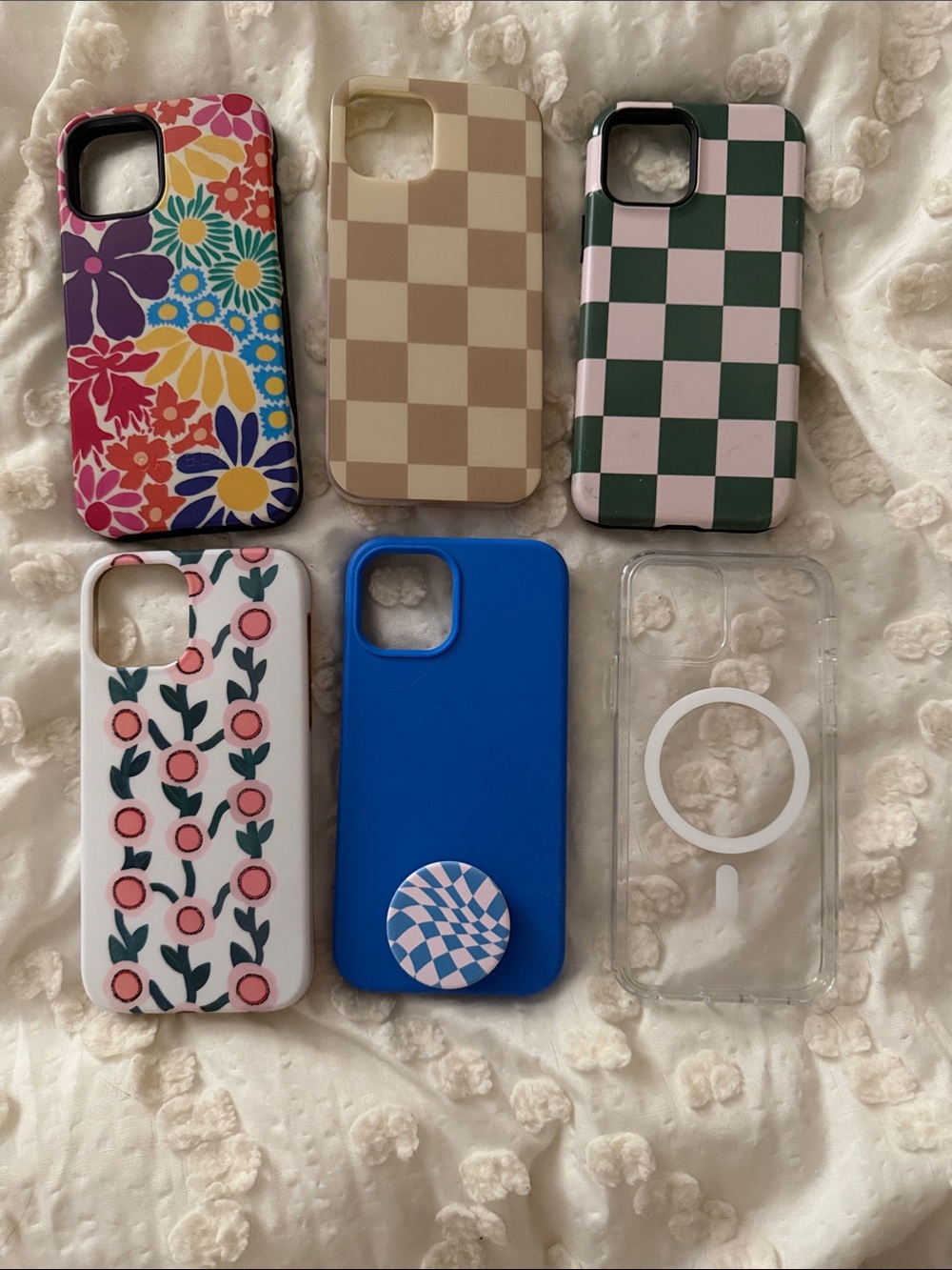 Bundle of IPhone 12 Pro cases